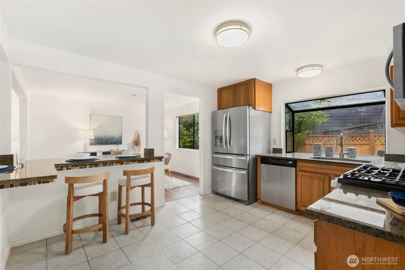 Property photo for 14026 62nd Place W, Edmonds photo 10