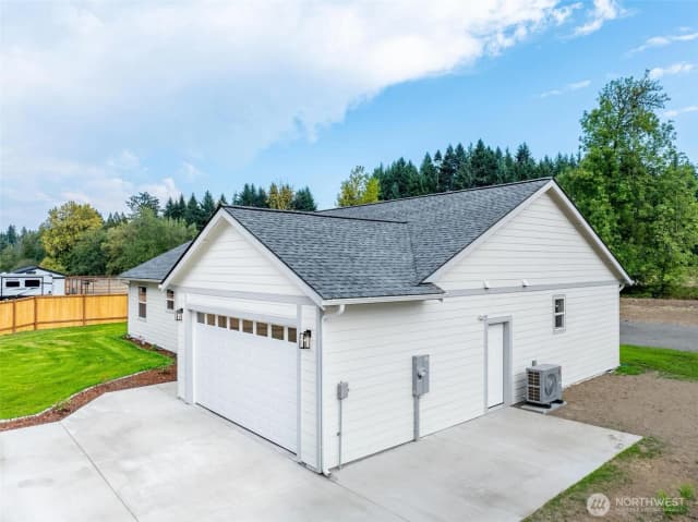 Property photo for 903 Byham Road, Winlock photo 3