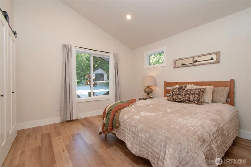Property photo for 152 Lake Sharon Lane, Port Angeles photo 18