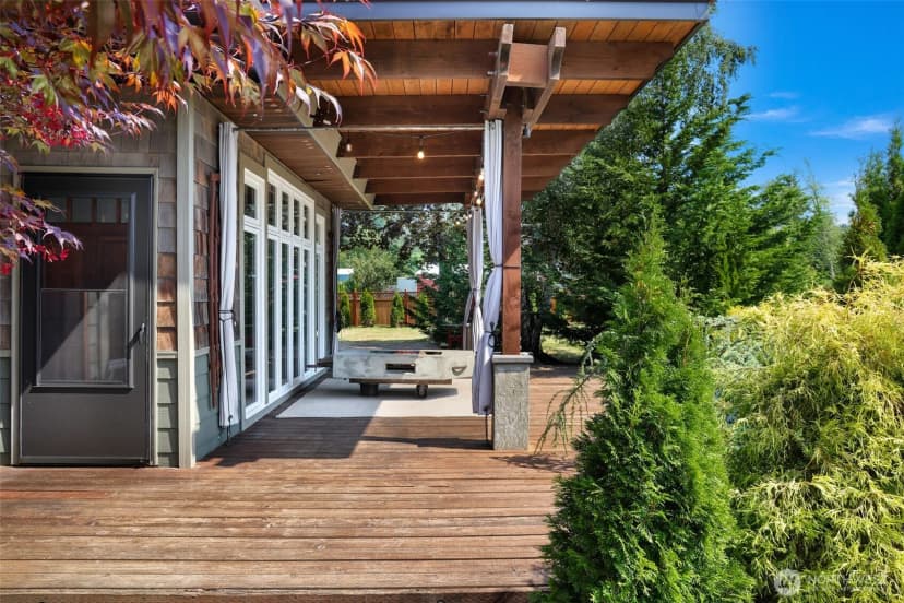 Property photo for 4449 Northwest Drive, Bellingham photo 35