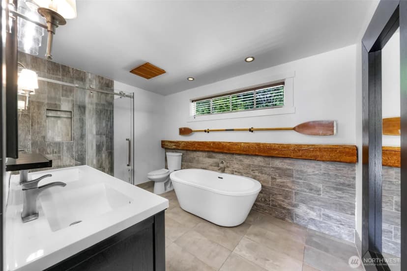 Property photo for 4449 Northwest Drive, Bellingham photo 27