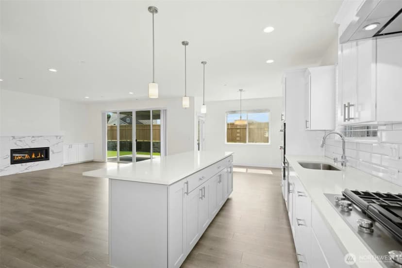 Property photo for 22844 61st Street E #302, Buckley photo 12