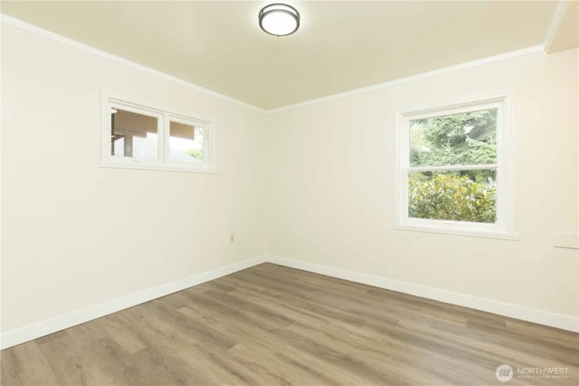 Property photo for 302 S Hartford Avenue, Bremerton photo 14