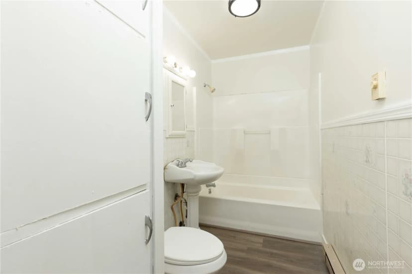 Property photo for 302 S Hartford Avenue, Bremerton photo 13