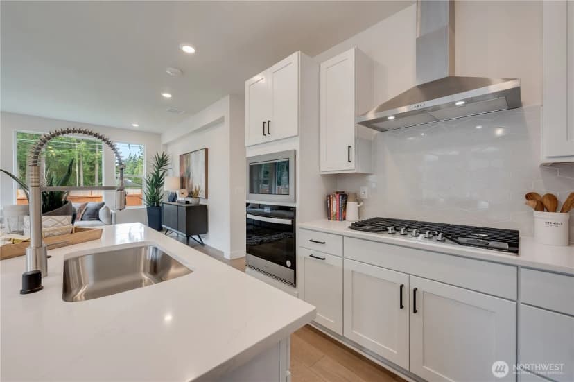 Property photo for 29225 217th Place Se, Black Diamond photo 11