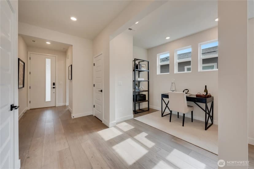 Property photo for 29225 217th Place Se, Black Diamond photo 4