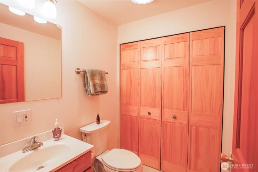 Property photo for 5254 Apollo Road, Langley photo 19