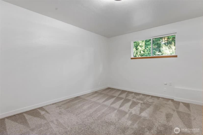 Property photo for 114 Vashon Avenue Se, Renton photo 18