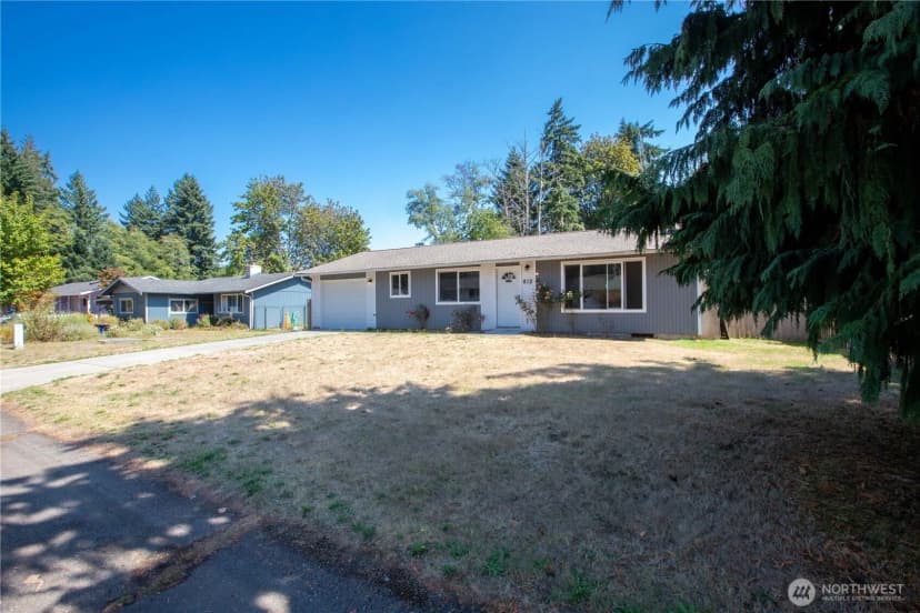 Property photo for 812 Dundee Road Nw, Olympia photo 2