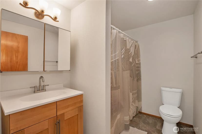 Property photo for 812 Dundee Road Nw, Olympia photo 17
