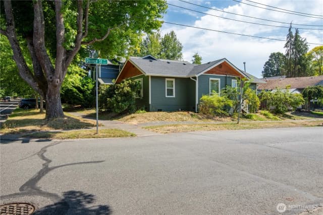 Property photo for 1001 Legion Way Se, Olympia