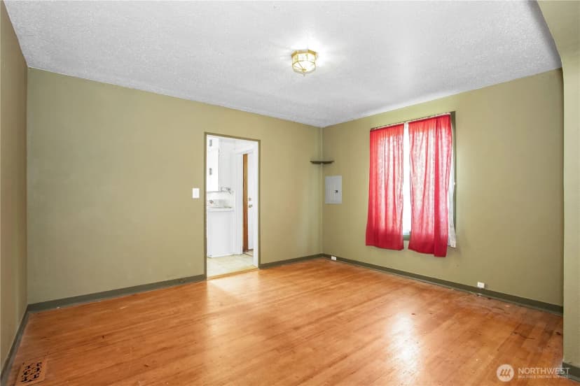 Property photo for 1001 Legion Way Se, Olympia photo 6
