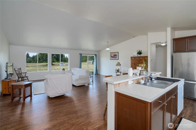 Property photo for 5730 Brookings Road, Sedro Woolley photo 13