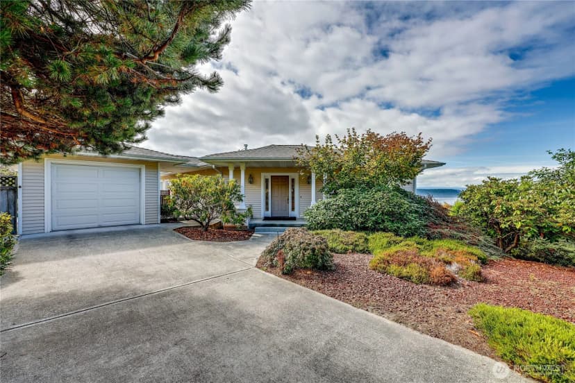 Property photo for 92 N Rhododendron Drive, Port Townsend photo 5