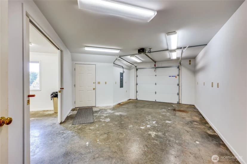 Property photo for 92 N Rhododendron Drive, Port Townsend photo 31
