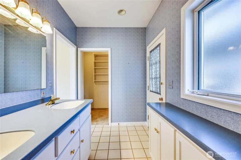 Property photo for 92 N Rhododendron Drive, Port Townsend photo 25
