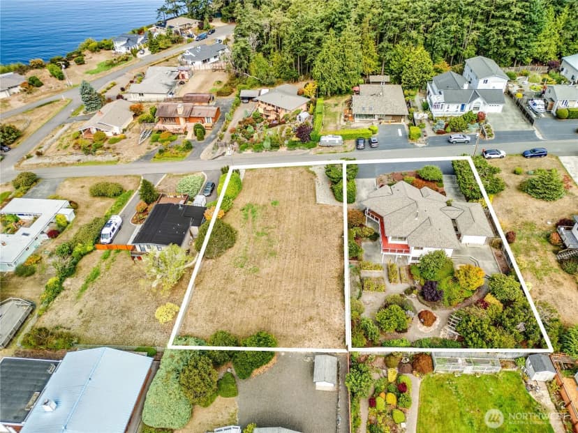 Property photo for 92 N Rhododendron Drive, Port Townsend photo 2