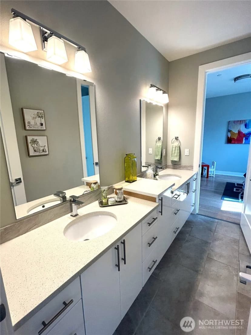 Property photo for 1025 N 36th Street, Renton photo 13