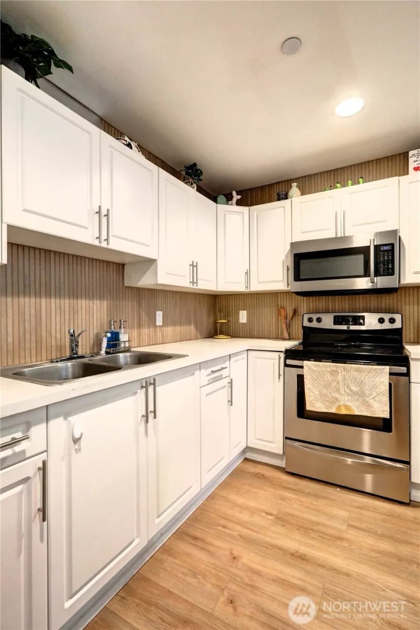 Property photo for 1025 N 36th Street, Renton photo 16