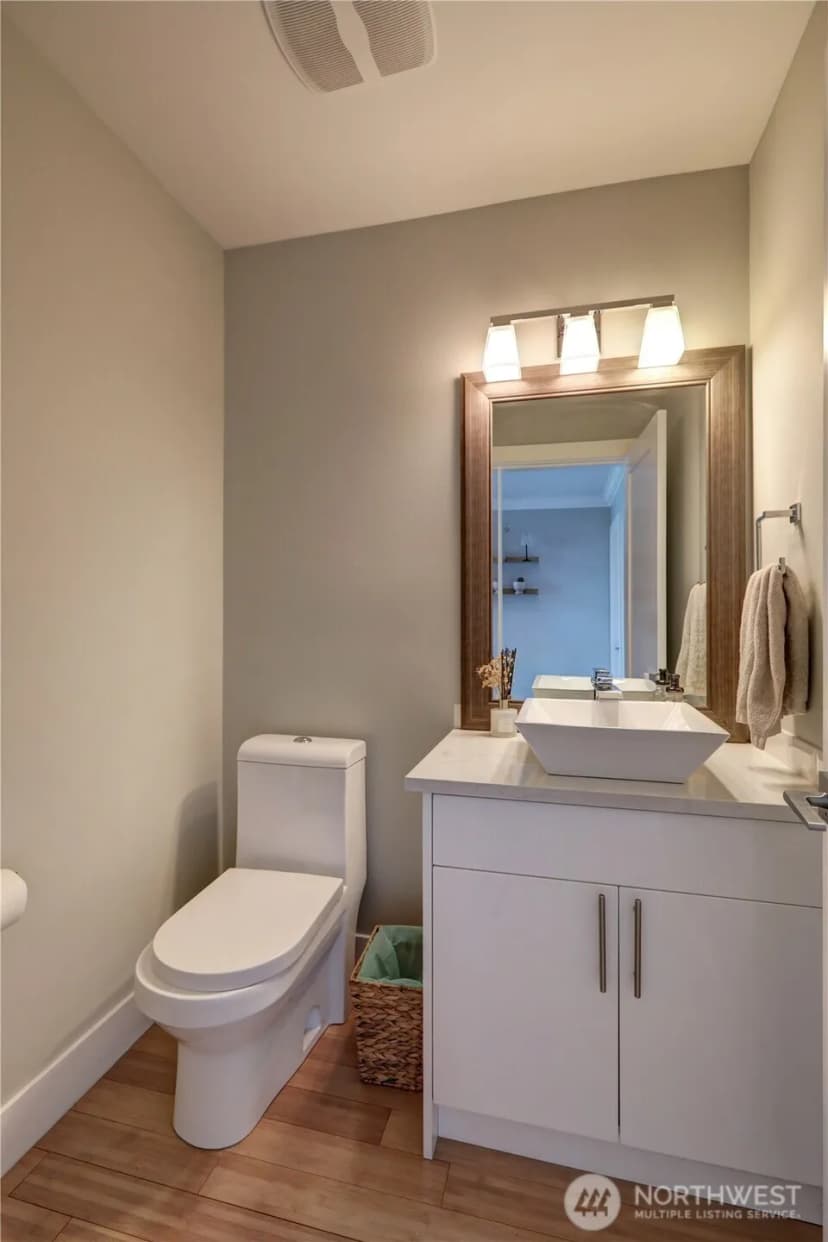 Property photo for 1025 N 36th Street, Renton photo 17