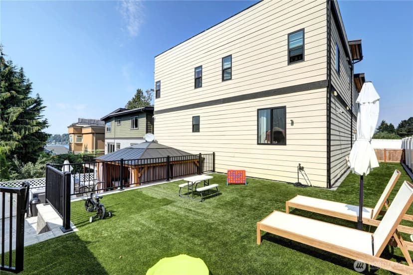 Property photo for 1025 N 36th Street, Renton photo 21