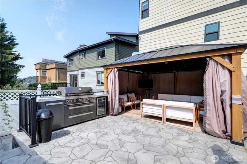 Property photo for 1025 N 36th Street, Renton photo 19
