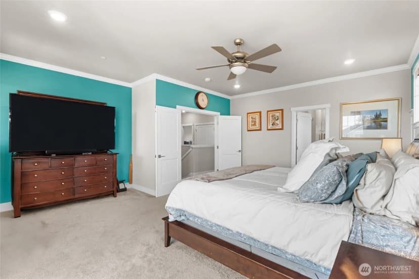 Property photo for 1436 Baker Heights Loop, Bremerton photo 13