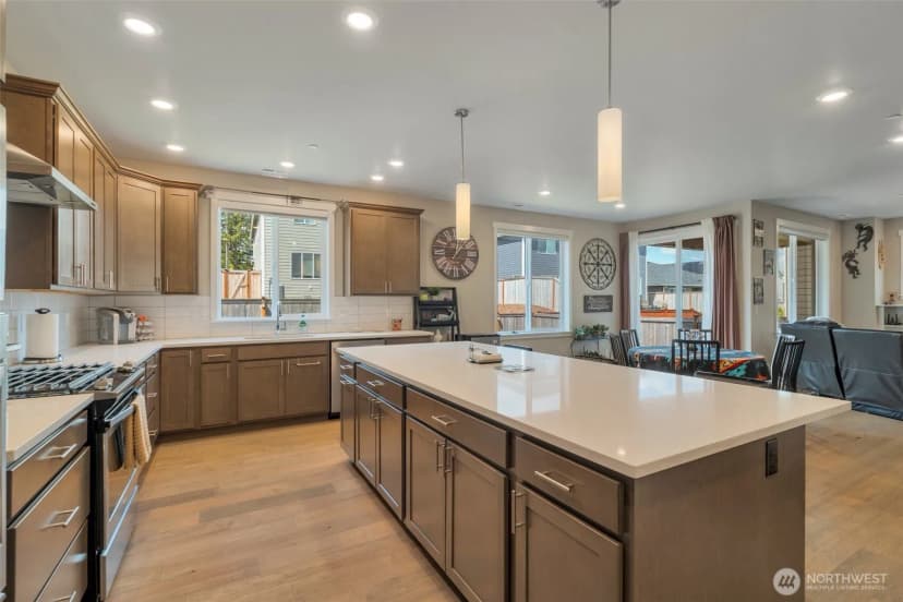 Property photo for 1436 Baker Heights Loop, Bremerton photo 6