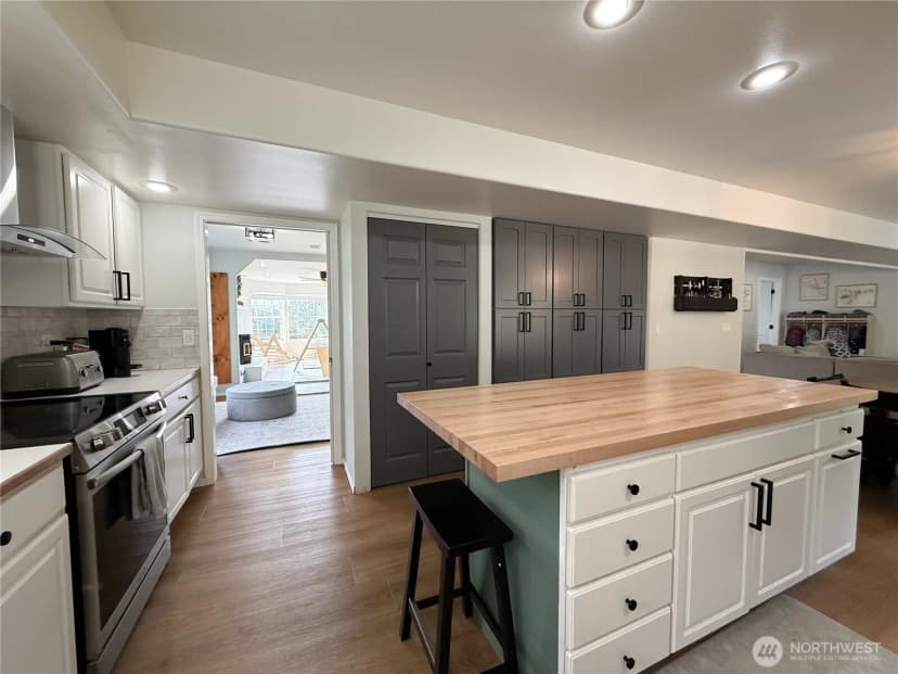 Property photo for 6 Valley View Park Drive, Omak photo 16