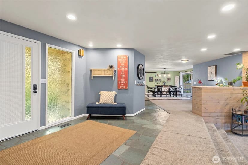 Property photo for 1519 Meadowlark Lane, Mount Vernon photo 9