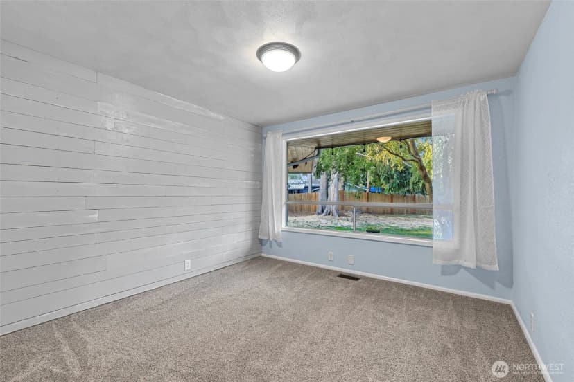 Property photo for 1519 Meadowlark Lane, Mount Vernon photo 26
