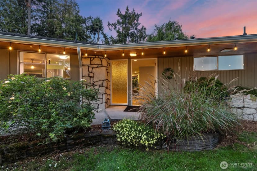 Property photo for 1519 Meadowlark Lane, Mount Vernon photo 32