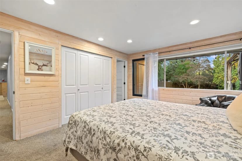 Property photo for 1519 Meadowlark Lane, Mount Vernon photo 28