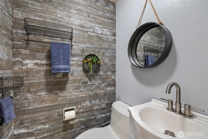 Property photo for 1519 Meadowlark Lane, Mount Vernon photo 14