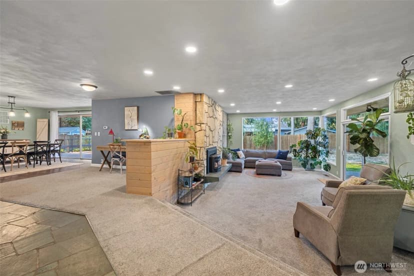 Property photo for 1519 Meadowlark Lane, Mount Vernon photo 16