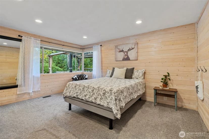 Property photo for 1519 Meadowlark Lane, Mount Vernon photo 27