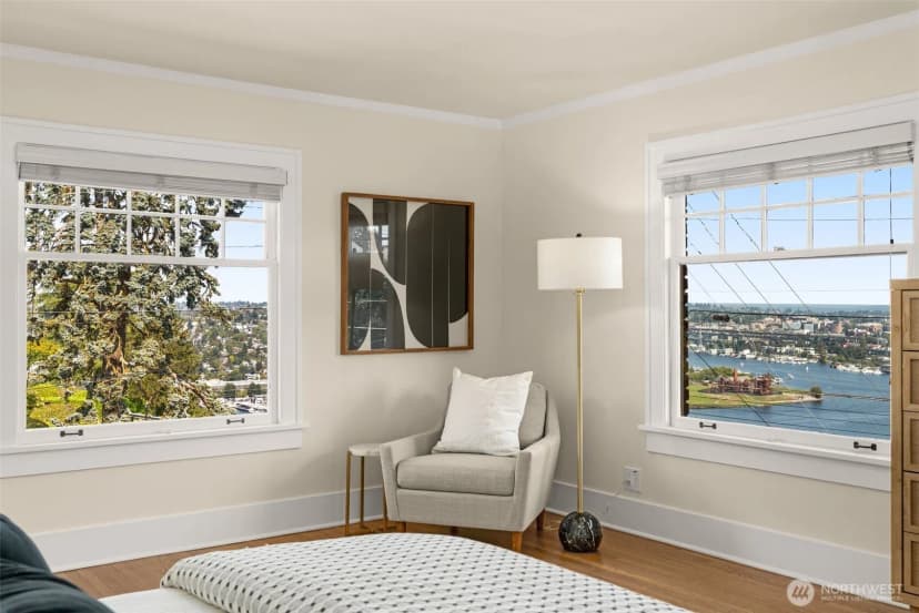 Property photo for 469 Lynn Street, Seattle photo 17