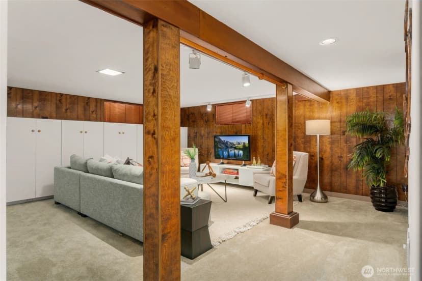 Property photo for 469 Lynn Street, Seattle photo 25