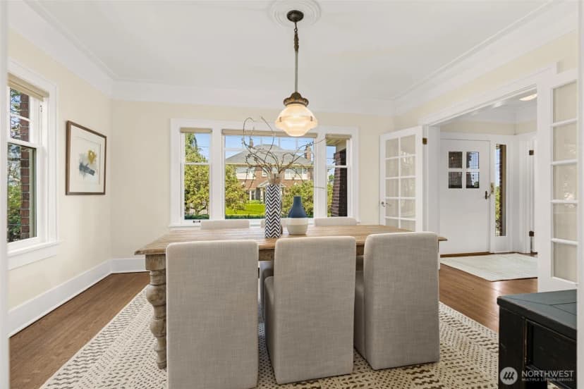Property photo for 469 Lynn Street, Seattle photo 6