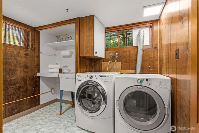 Property photo for 469 Lynn Street, Seattle photo 27