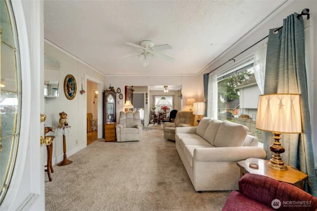 Property photo for 2225 61st Street Se, Everett photo 4
