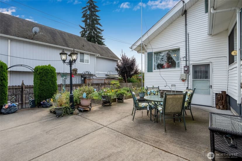Property photo for 2225 61st Street Se, Everett photo 23