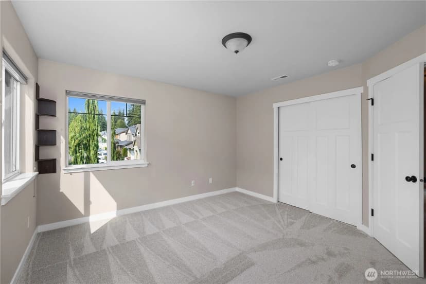 Property photo for 4209 3rd Avenue Nw, Olympia photo 23