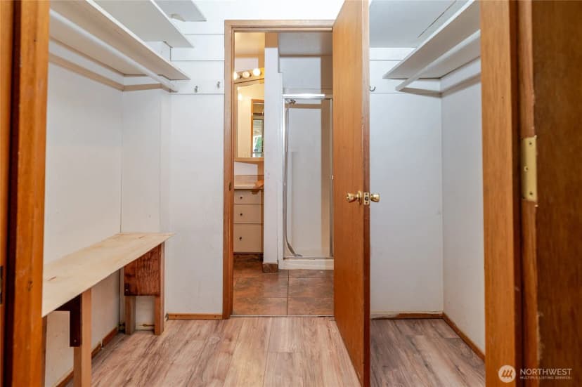 Property photo for 204 S 60th Avenue, Yakima photo 9