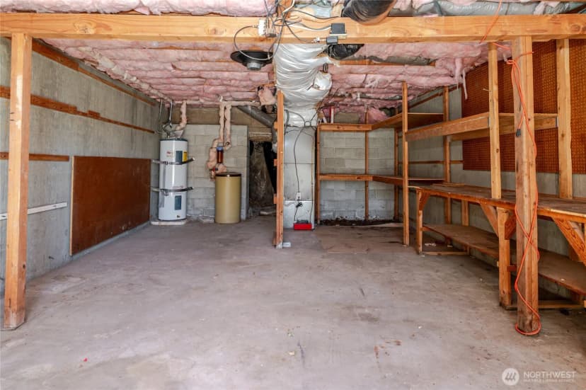 Property photo for 204 S 60th Avenue, Yakima photo 12