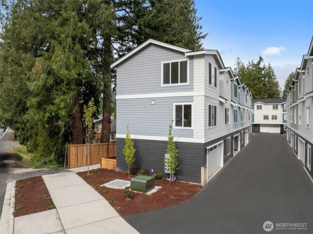Property photo for 19505 Damson Road #a4, Lynnwood