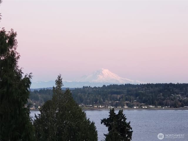 Property photo for 3620 Ne Bahia Vista, Bremerton photo 2