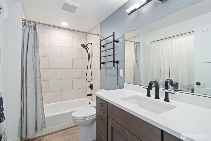 Property photo for 3620 Ne Bahia Vista, Bremerton photo 15