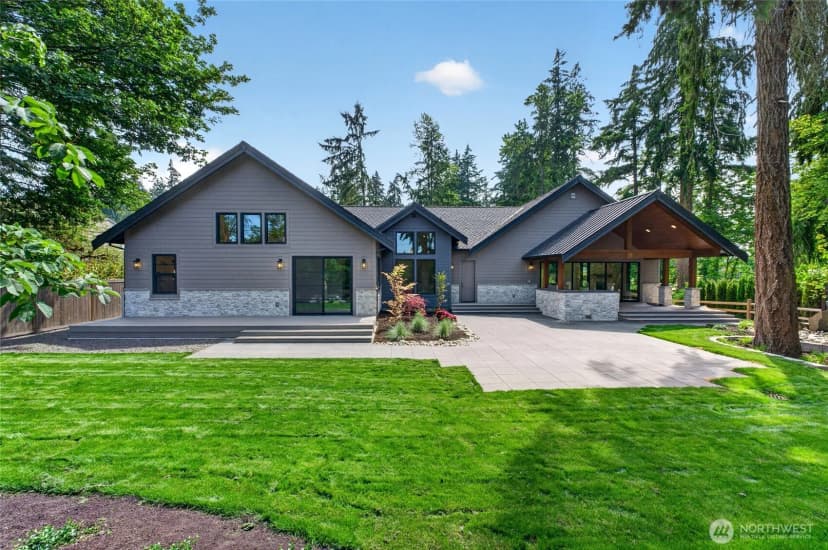 Property photo for 33 Forest Glen Lane Sw, Lakewood photo 35