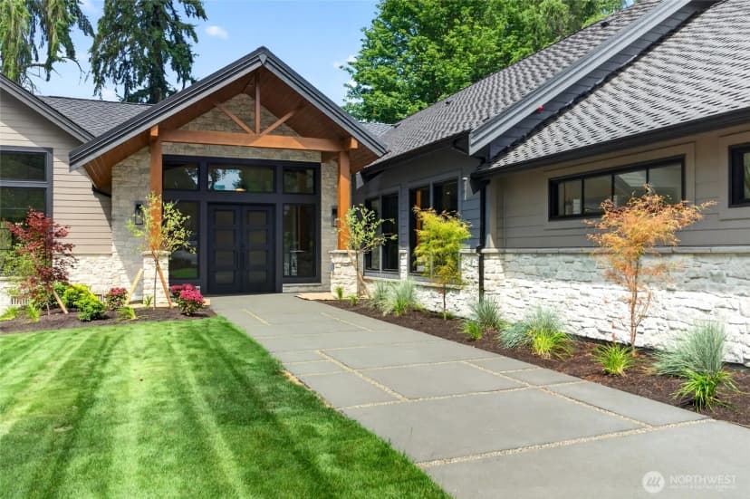 Property photo for 33 Forest Glen Lane Sw, Lakewood photo 2